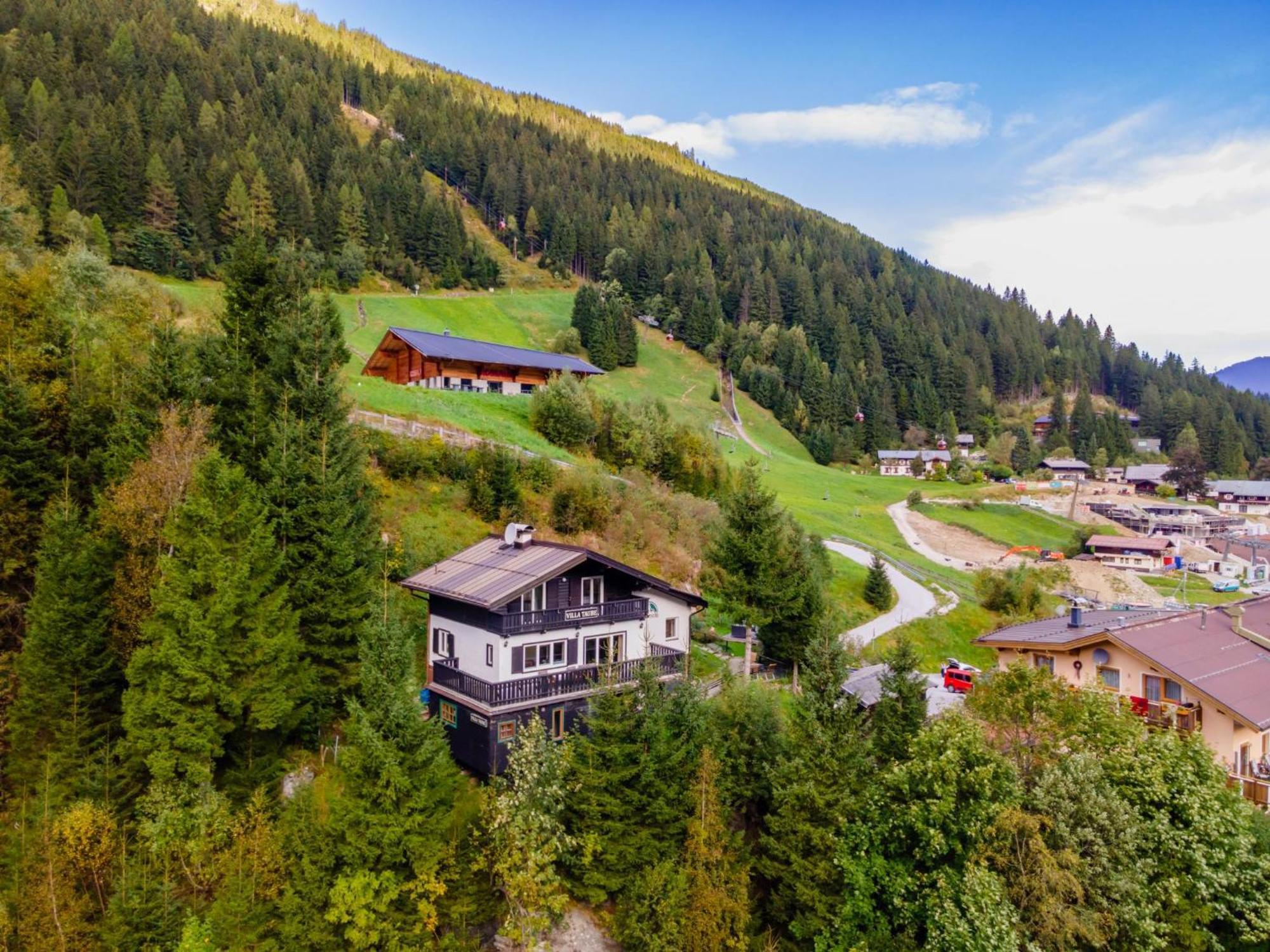 Villa Taube Бад Гащайн Екстериор снимка
